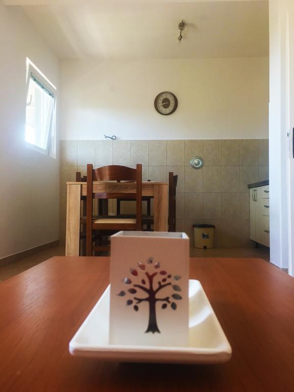 Milmaris Apartments Tivat Buitenkant foto