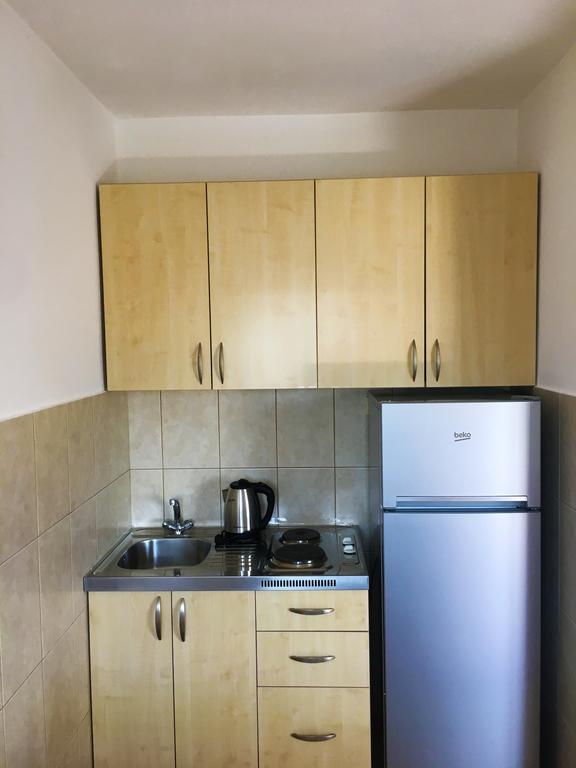 Milmaris Apartments Tivat Buitenkant foto